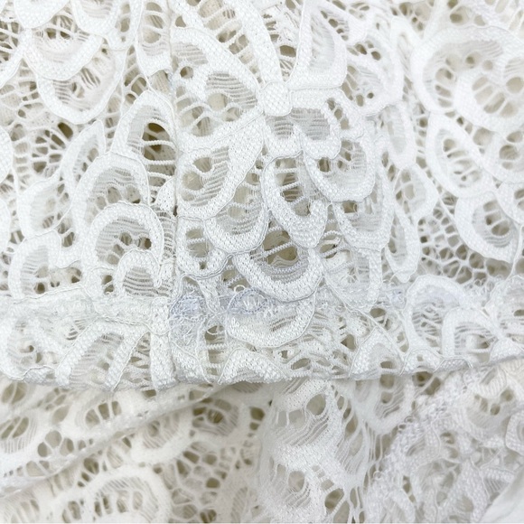 Dynamite Long Sleeve Lace Top Size XS - Picture 8 of 8